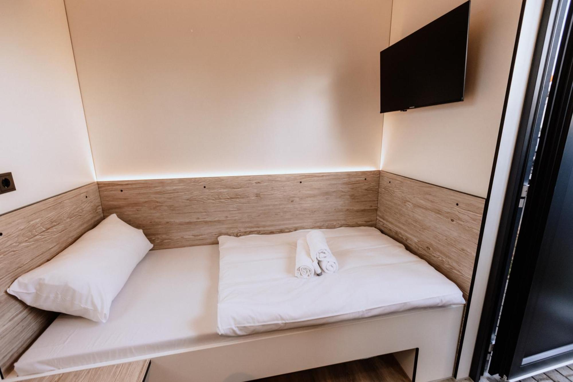 Roatel Emden A31 My-Roatel-Com Hotel Kültér fotó
